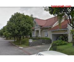 Rumah Elit Perumahan Kota Baru Parahyangan di Jalan Pita Nala Bandung